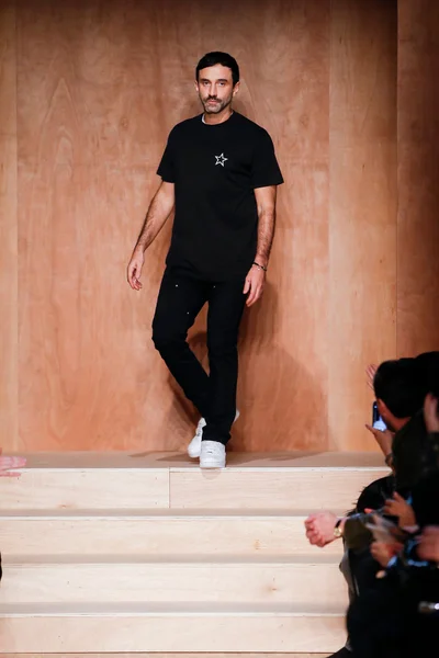 Look 52